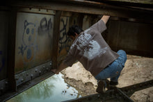 Load image into Gallery viewer, earth brown tee