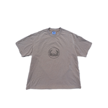 Load image into Gallery viewer, sirens' song beached beige tee

